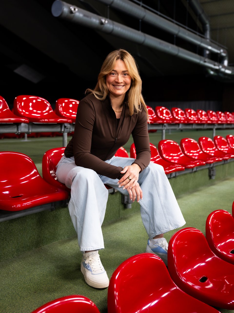 Romy Kölzer auf der Tribüne